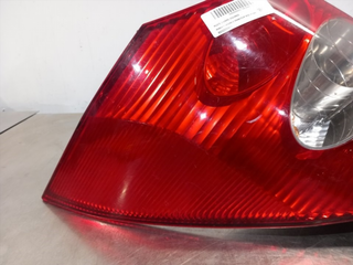 PILOTO TRASERO IZQUIERDO RENAULT LAGUNA II GRANDT