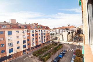 Piso en venta en Pº Zorrilla - Cuatro de Marzo en Valladolid