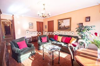 Piso en venta en Pº Zorrilla - Cuatro de Marzo en Valladolid