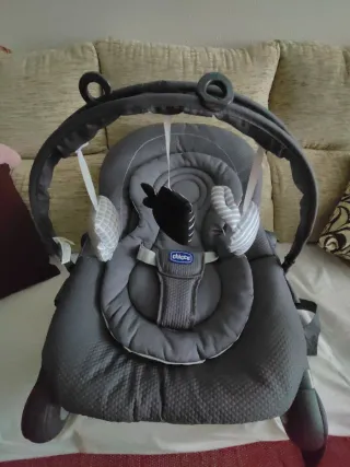 Hamaca bebé Chicco gris