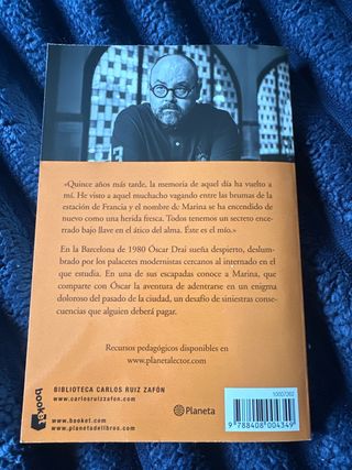 Marina (Spanish Edition)