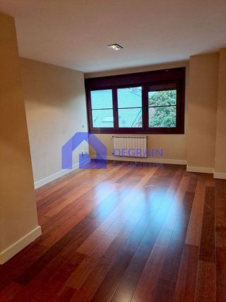 Piso en venta en Santo Domingo en Oviedo