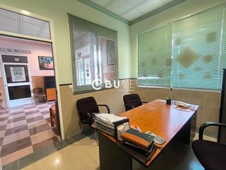 Local comercial en venta en Lucena
