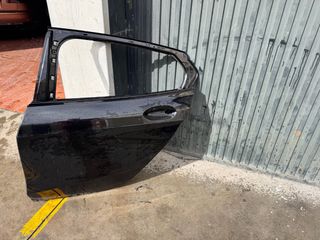 Puerta Trasera Izquierda BMW Serie 1 M135