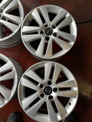 Llantas Opel 16 (4 Unidades)