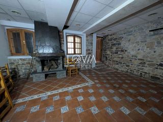 Edificio en venta en Salas