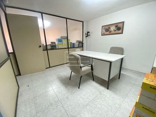 Oficina en venta en Piscinas en Villarreal