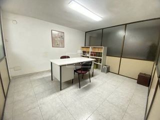 Oficina en venta en Piscinas en Villarreal