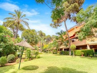 Piso en venta en Elviria en Marbella