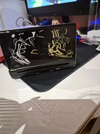 Nintendo DS Lite Pokémon Dialga & Palkia