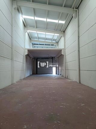 Nave industrial en venta en Magraners - Polígon del Segre en Lleida