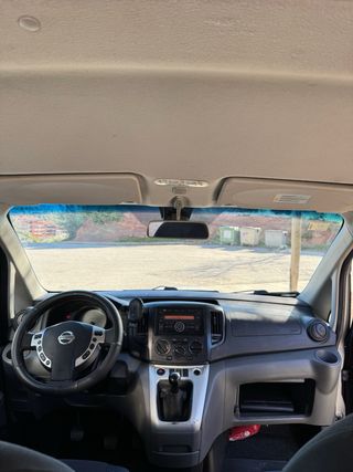 Nissan NV200 2012