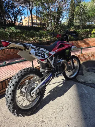 Husqvarna WR 300 2t Enduro Moto