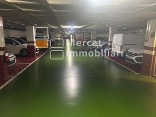 Garaje en venta en Sant Ildefons en Cornellà de Llobregat