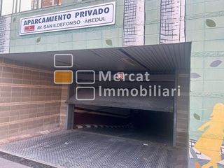 Garaje en venta en Sant Ildefons en Cornellà de Llobregat