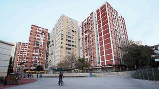 Garaje en venta en Sant Ildefons en Cornellà de Llobregat