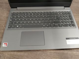 Portátil Lenovo S145-15AST 15.6" 4/128GB SSD