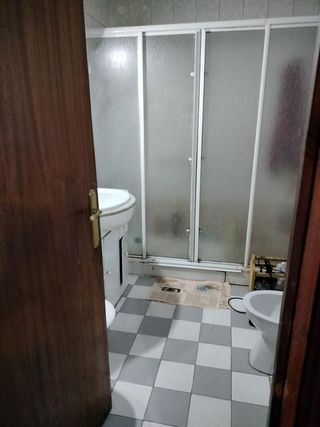 Chalet en venta en Linares