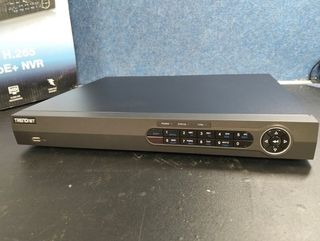 Registrador NVR PoE+ TRENDnet 16 canales 4K