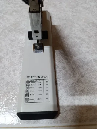 Grapadora Kangaro HD-1217