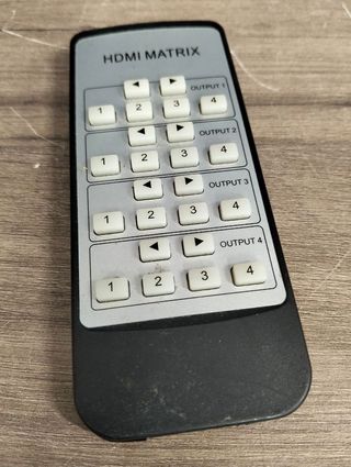 Yinker 4K HDMI Matrix Switch 8x8