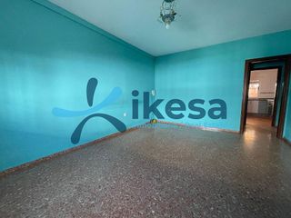 Casa adosada en venta en Andújar