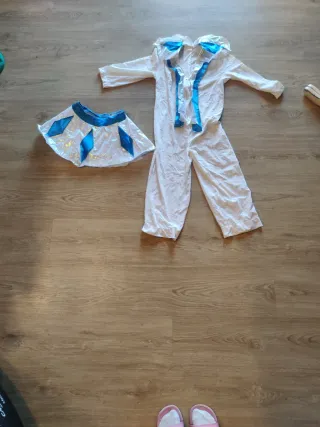 Disfraz infantil blanco y azul