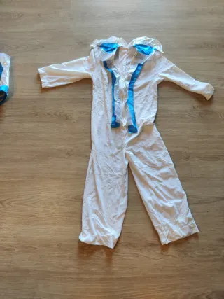 Disfraz infantil blanco y azul