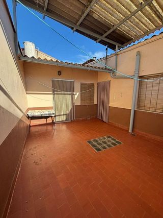 Chalet en venta en Valdepeñas