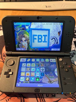 Nuovo Nintendo 3DS XL Nero e Zelda Ocarina of Time