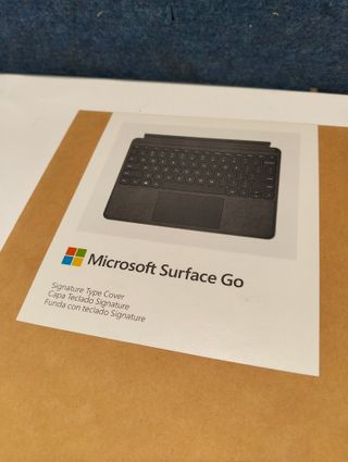 Funda Teclado Platino QWERTY para Microsoft Surface Go