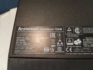 Servidor Lenovo ThinkServer TS440 Xeon E3-1226 v3 4GB