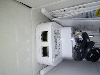 ripetitore wireless bianco