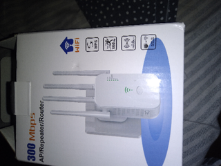 ripetitore wireless bianco