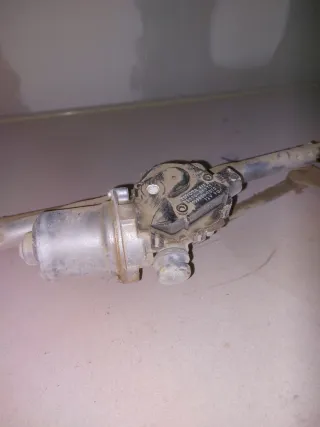 Motor Limpia Parabrisas Toyota Hilux 2023