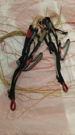 Parapendio ±20h di utilizzo, per principianti, più nel mio profilo