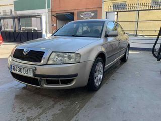 Skoda Superb 2004