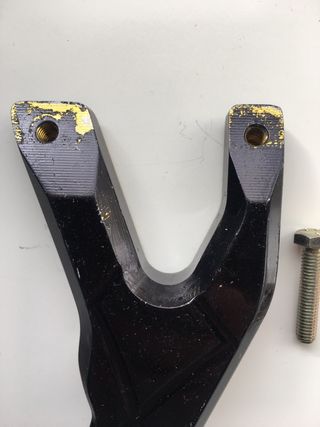 Soporte Pata de Cabra para Kymco AK 550