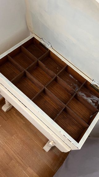 Mueble costurero antiguo