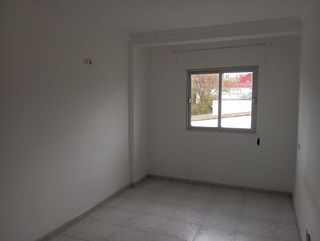 Piso en venta en La Granja-La Colina-Los Pastores en Algeciras