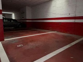 Garaje en venta en Ciudad Jardín en Sevilla