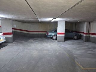 Garaje en venta en Hospital - Parque sur en Albacete