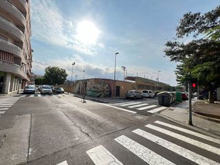 Local comercial en venta en L'Alquenència en Alzira