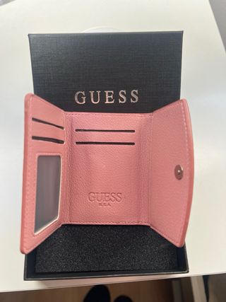 Cartera Guess Rosa