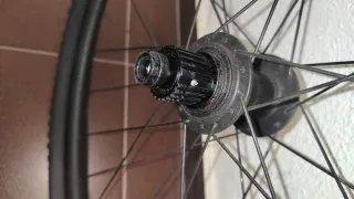 Llantas Bontrager con cubiertas