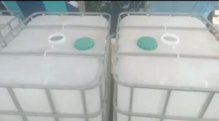 Depósitos de agua 1000L