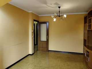 Piso en venta en Contrueces en Gijón