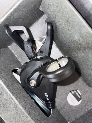 Mando Shimano Deore SL-M6100 12v Nuevo