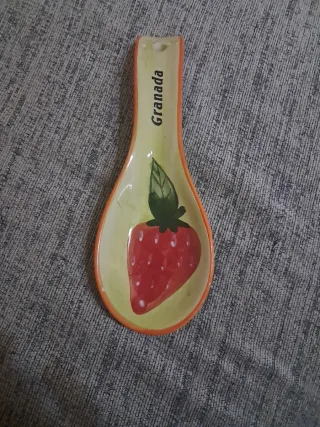 Reposacucharas cerámica Granada fresa