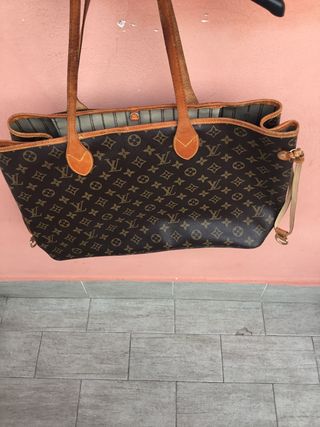 Borsa Louis Vuitton Marrone